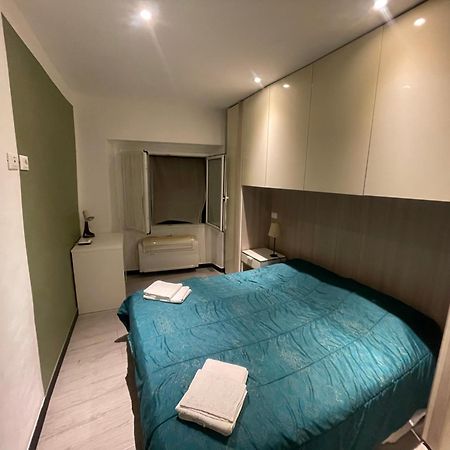 Center And Aquarium Apartment เจนัว ภายนอก รูปภาพ